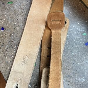 Levy's Leathers 2 1/2" Guitar Strap Natural Leather 48"